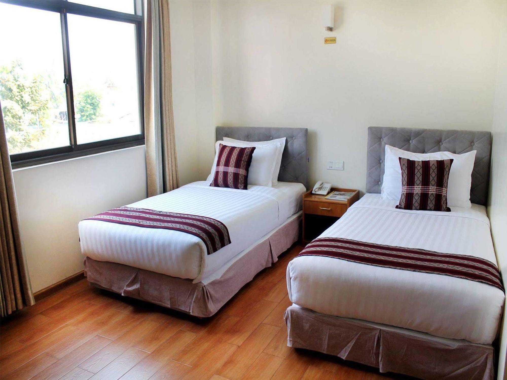 Hotel Mindhama Yangon Exterior foto